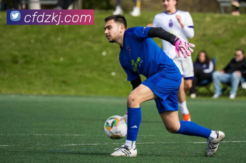 欧洲杯：法国点球败北，关键防守失误与换人影响晋级形势并考验战术调整